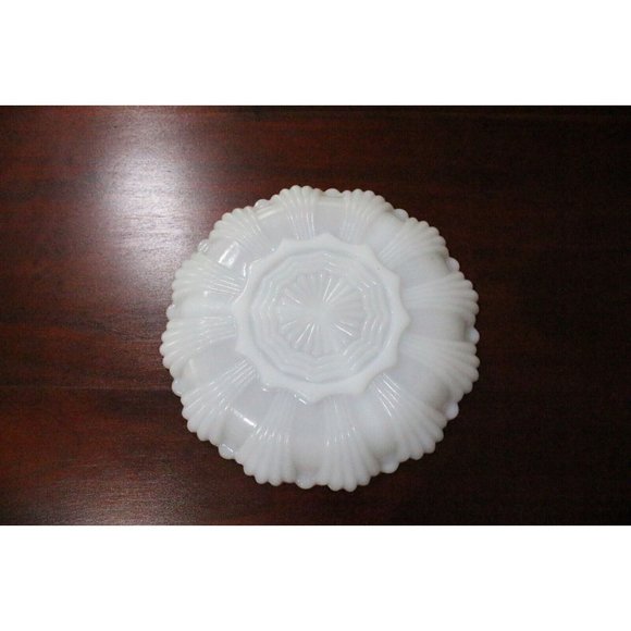 Anchor Hocking Fire King Teacup and Saucers Swirl Milk Gold Vint Glass  Set of 6 - Picture 11 of 11